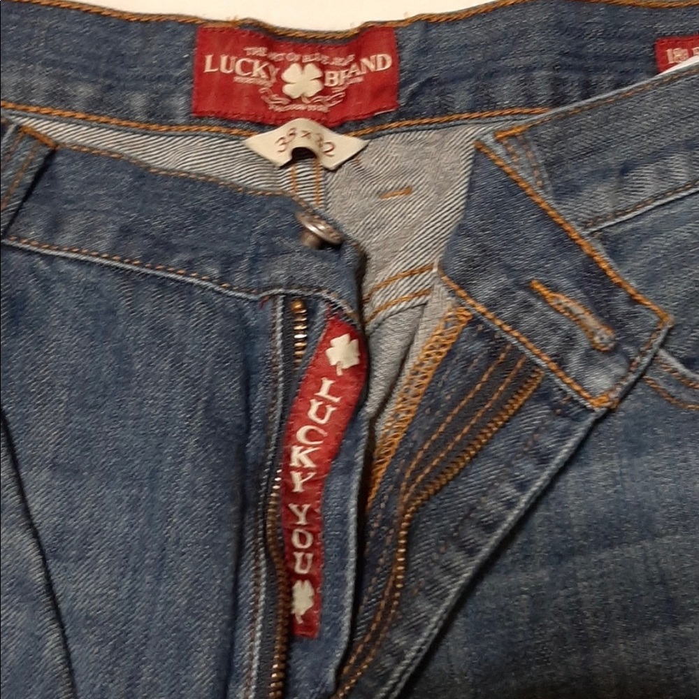 Lucky Brand Jeans 38x32 NWOT